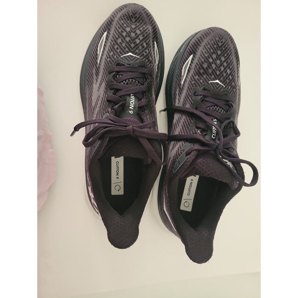 8.5 Hoka Women's Clifton 9 Black/White, Running Shoes-US 8.5 B - Picture 6 of 13